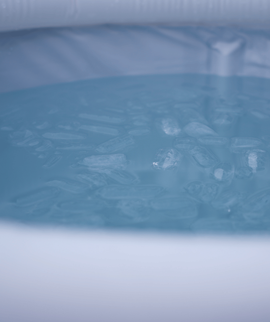 Watery ilmatäytteinen kylmäallas - Hero - Musta