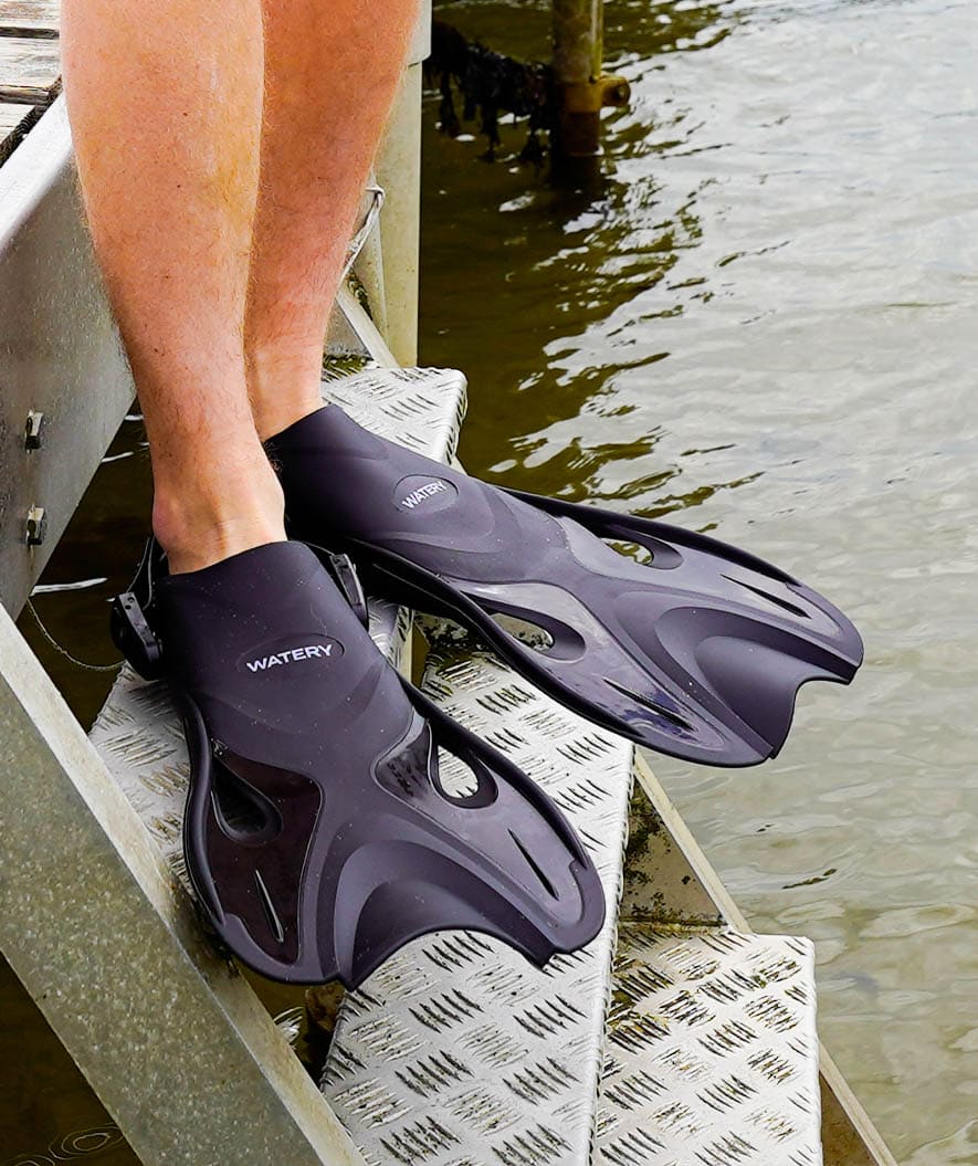 Watery lyhyet uimaräpylät - Fisher - Musta