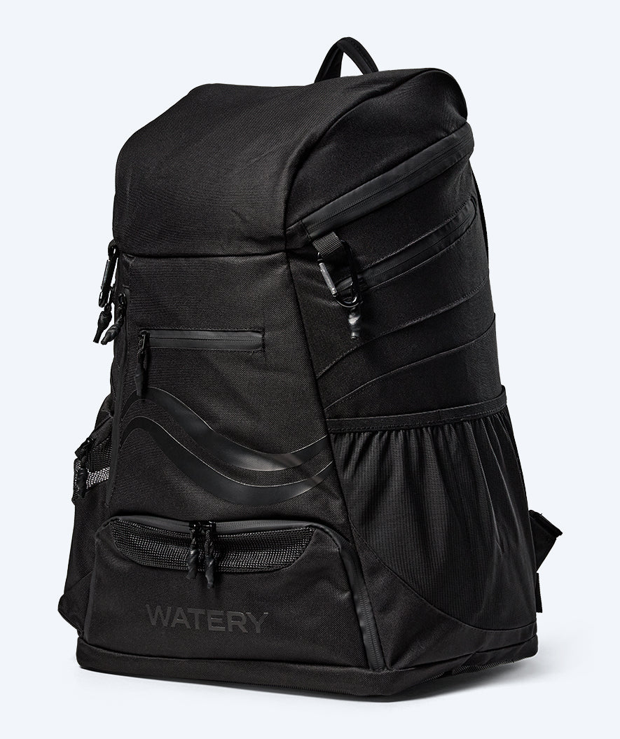 Watery uimakassi - Predator Ace 45L - Musta